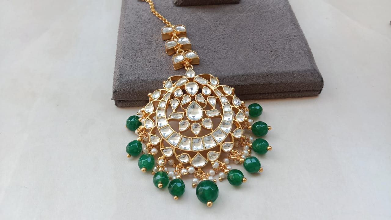 Golden Plated Tikka with Pearl Drop