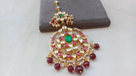 Kundan Tikka with Ruby Beads & Green Stone Accent