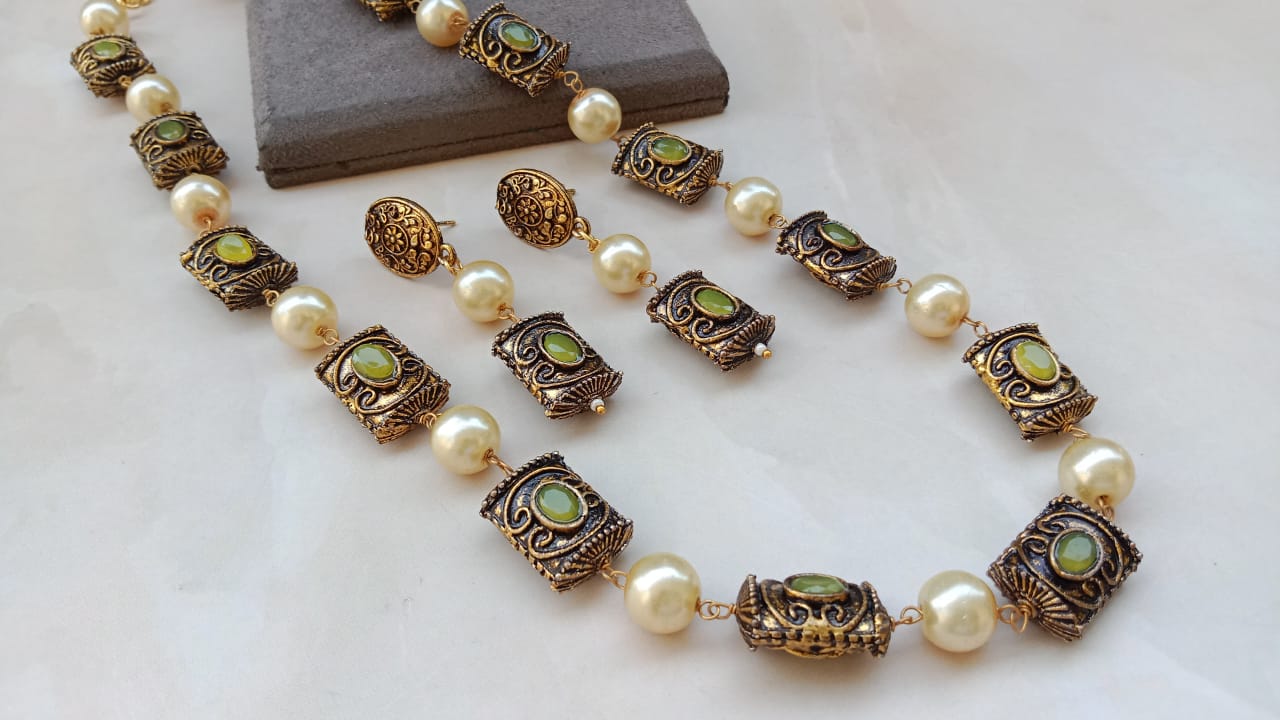 Pearl Mala set