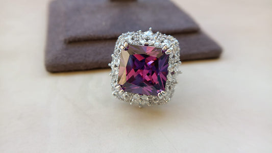 Elegant Adjustable AD Ring with Sparkling Diamond Finish