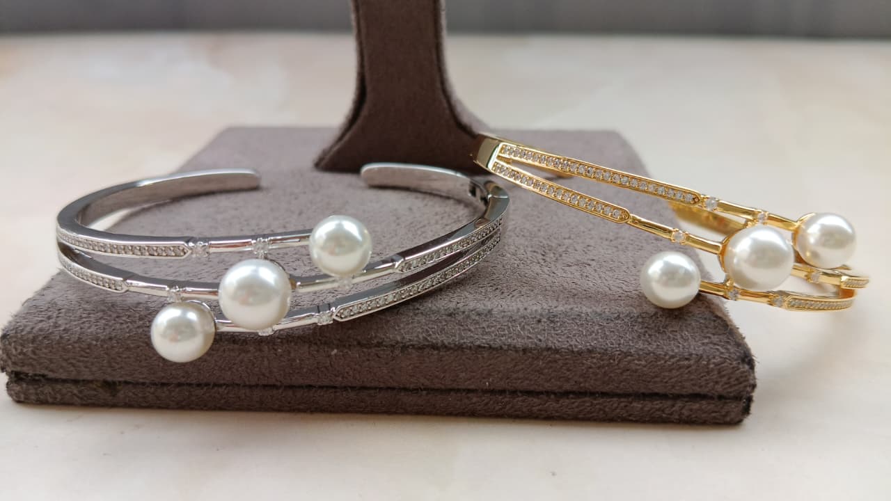 AD openable Bracelet – Gold & Rodium Plated