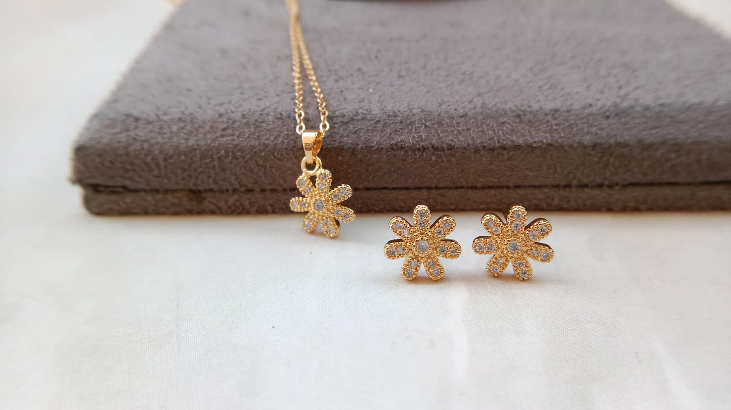 Sparkle Blossom AD Pendant & Earrings Set