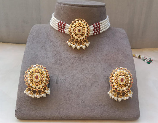 Oval Elegance Jadau Choker Set with Pearl Strings