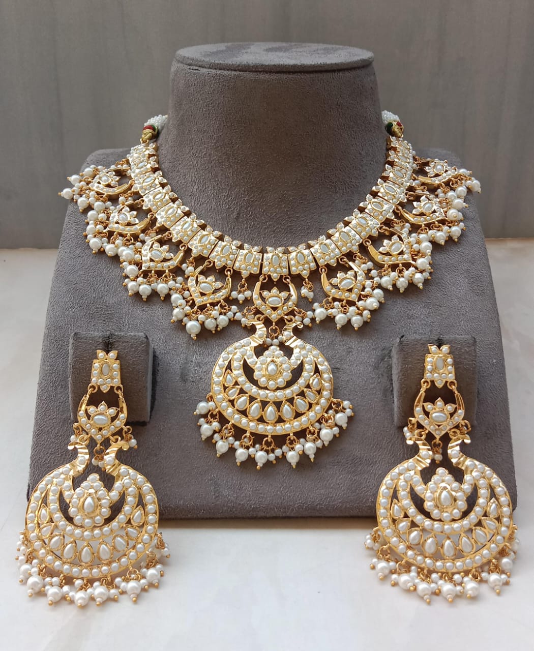 Jadau Gold-Plated Necklace Set with Pearl Drops