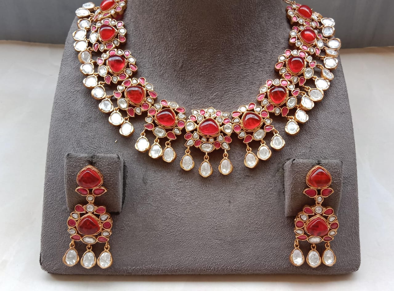 Classic Kundan Necklace Set with Dual-Tone Enamel Finish
