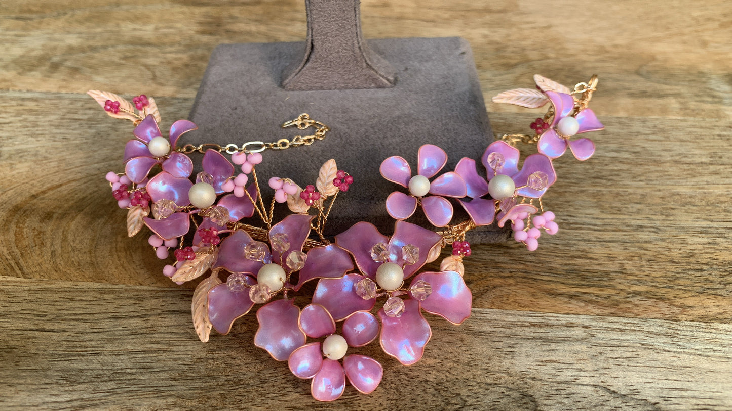 Purple Floral Jewellery Necklace with Leaf and Flower Design