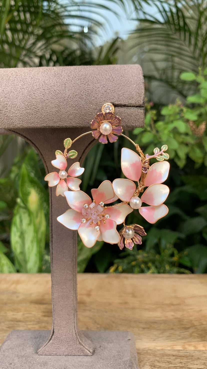 Pink & White Floral Jewellery Earrings