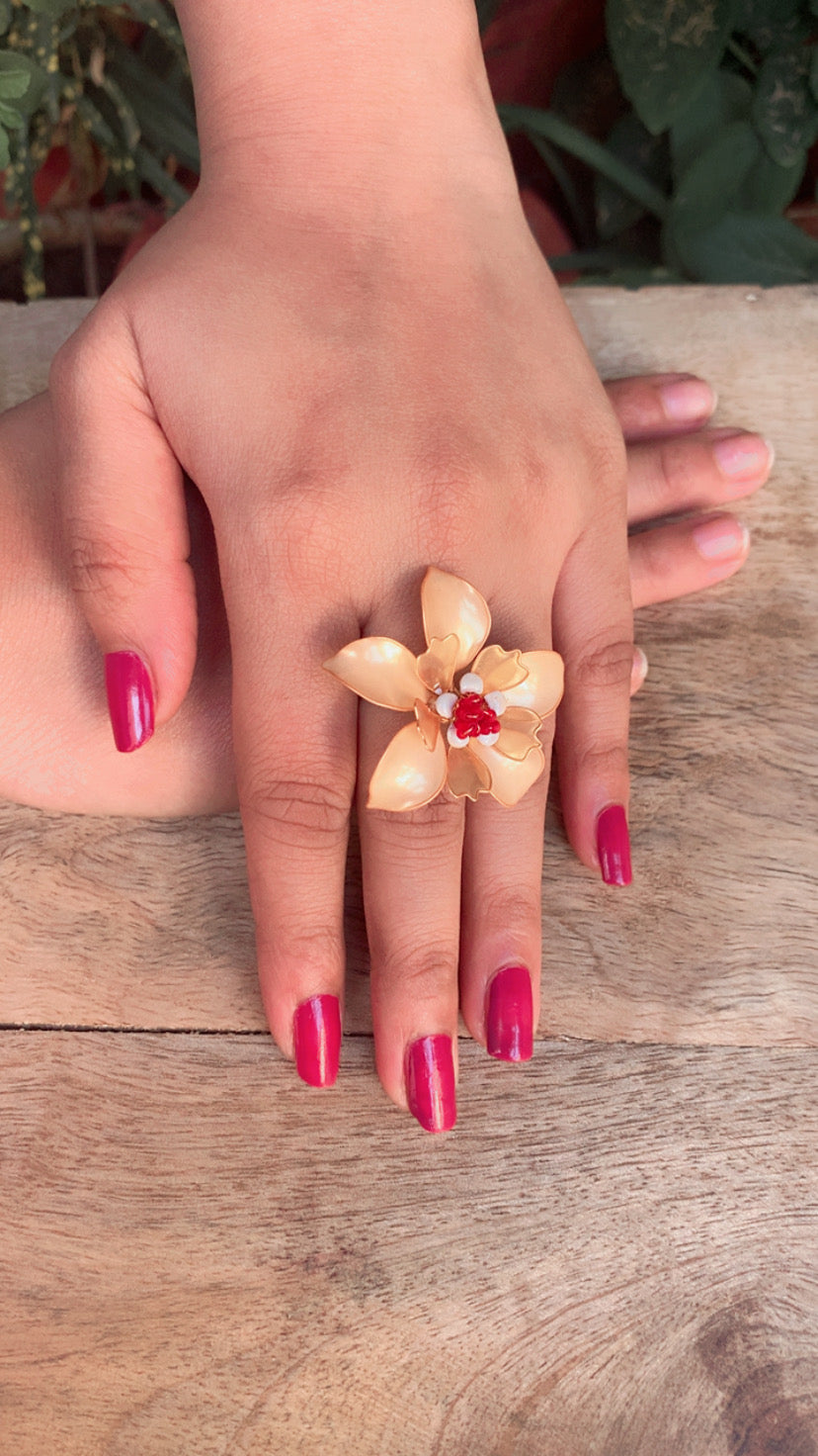 Floral Jewellery Golden Ring