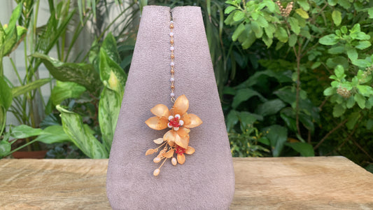 Floral Golden red Tikka