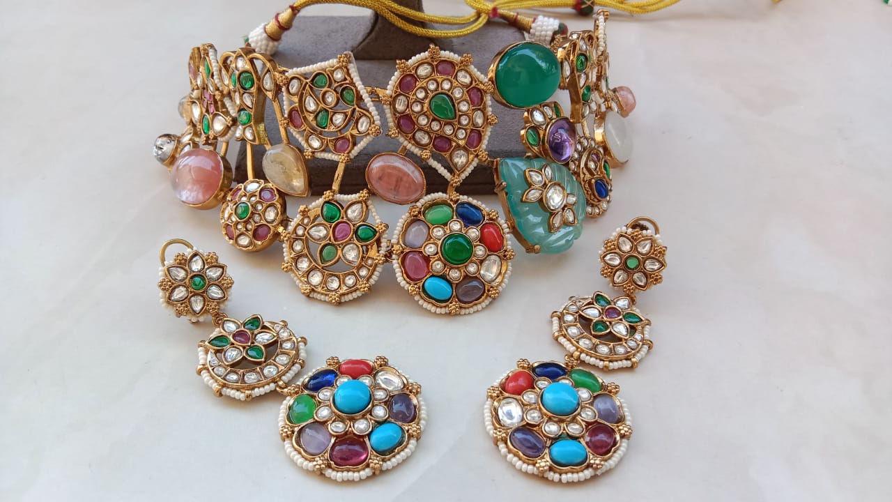 Regal Multicolor Kundan Panchratna Choker Set