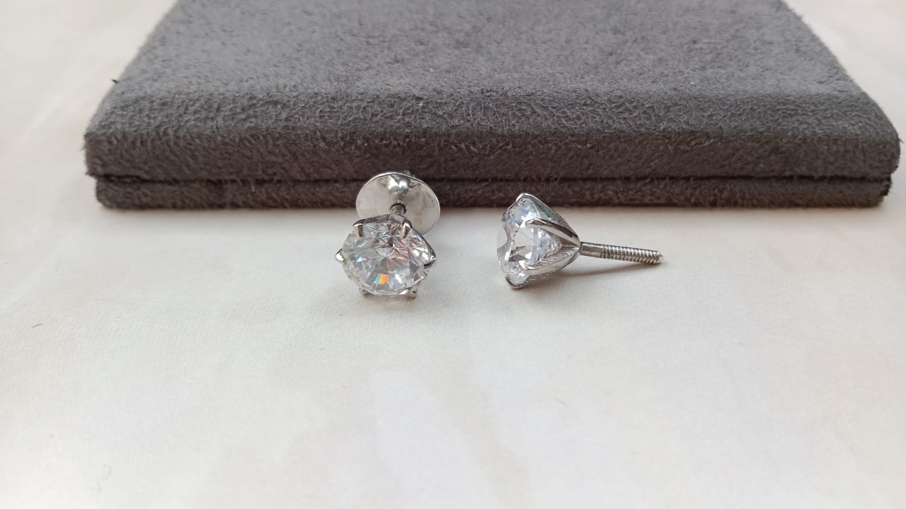 9MM Round Solitaire Tops